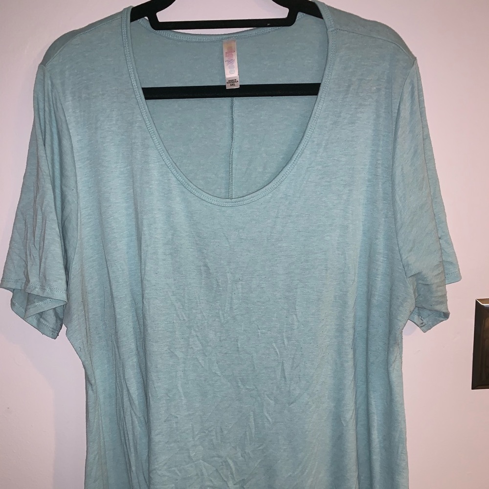 Lularoe perfect tee